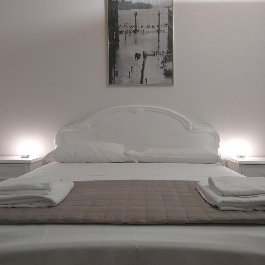 Bed and Breakfast Locazione Turistica Gioia à Padoue Extérieur photo