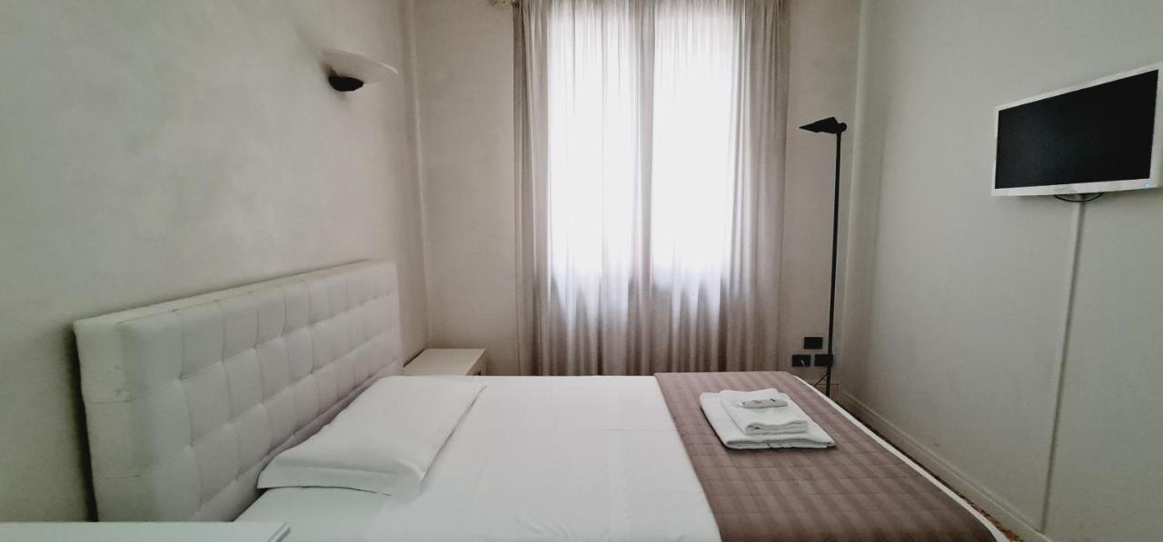 Bed and Breakfast Locazione Turistica Gioia à Padoue Extérieur photo