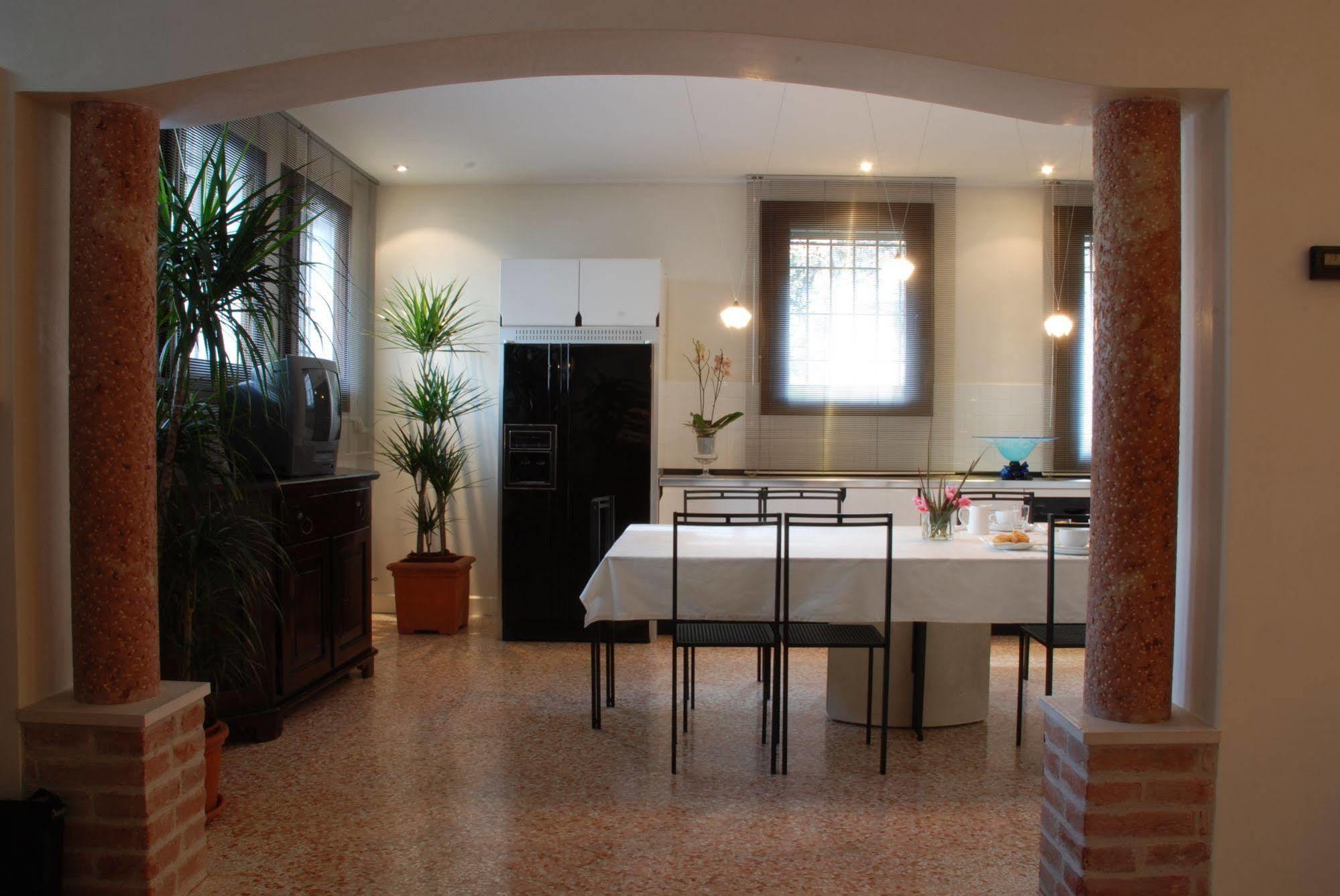 Bed and Breakfast Locazione Turistica Gioia à Padoue Extérieur photo